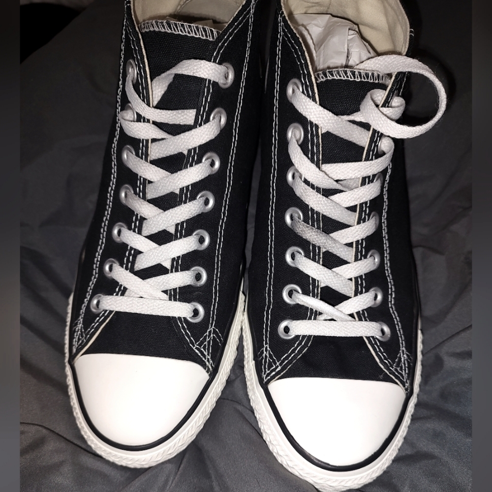 Converse Chuck taylors